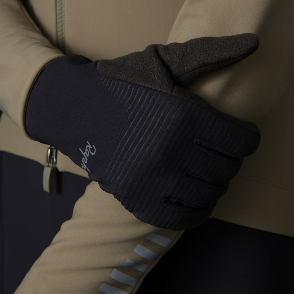 Shadow Gloves