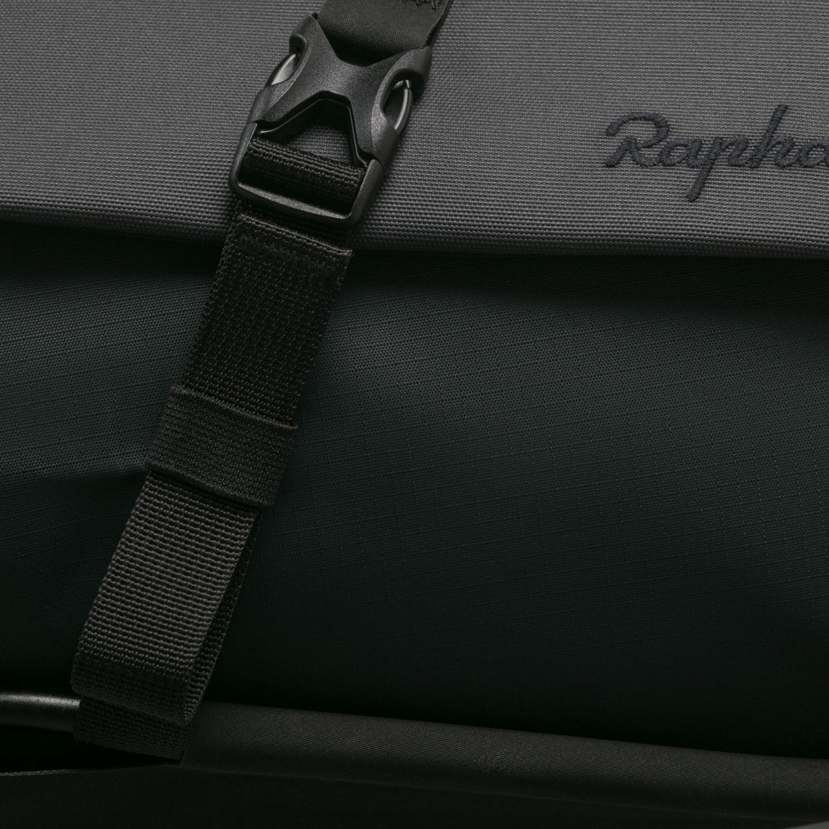 Explore Seat Pack