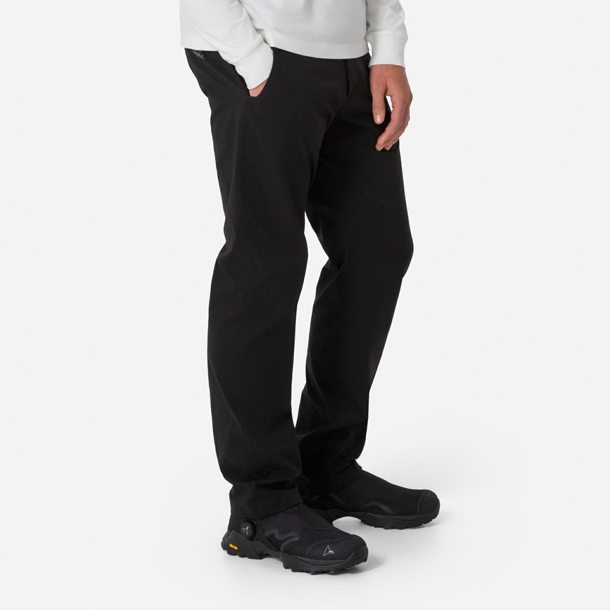 Tech Chino Pant